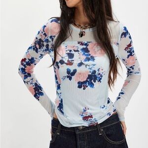NWT Free People Betty’s Garden Floral Long Sleeve Top - in rain mist - S